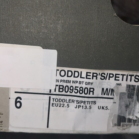 Timberland 6 Inch Premium Toddler Boot Grey | NEW in BOX/NWT!! 🩶✔️ - Picture 8 of 8